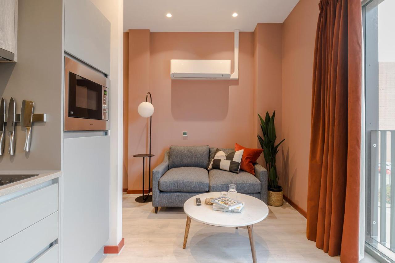 Your Apartment I Милтон-Кейнс Экстерьер фото